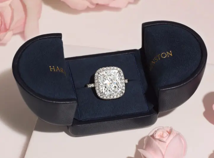 ティファニーの婚約指輪の値段はいくら？予算別おすすめデザイン15選