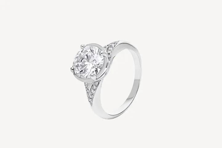 ブルガリの婚約指輪の値段はいくら？予算別おすすめデザイン7選