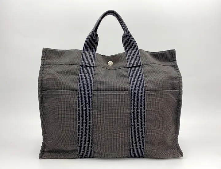 エルメス廃盤バッグ「ボラボラ」とは？定価やサイズ展開・人気カラーを