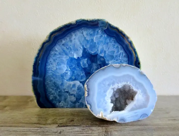 瑪瑙（メノウ）とは？種類や石言葉の意味、効果的な使い方まで解説