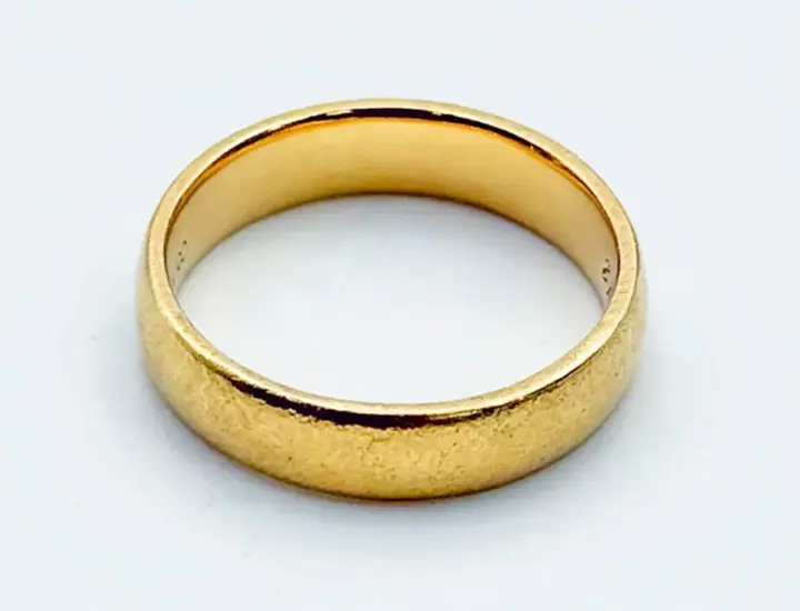 18金（18K）の指輪はいくらで売れる？最新買取相場と高く売るコツを